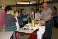 2009-04-29 Bloemschikken voor grootouders en kinderen
